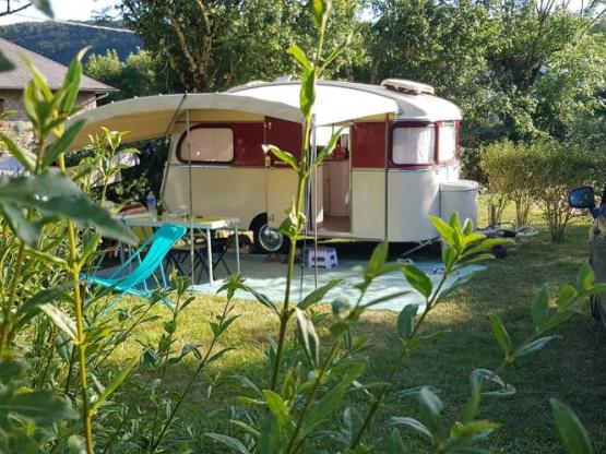 Stellplatz + Auto mit strom inklusive