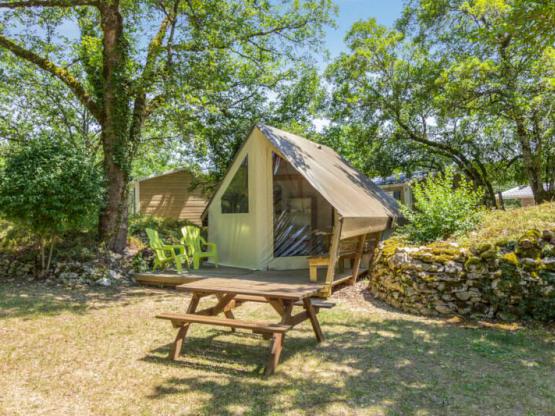 Tente CONFORT INSOLITE - 2 chambres - cuisine - sans sanitaires