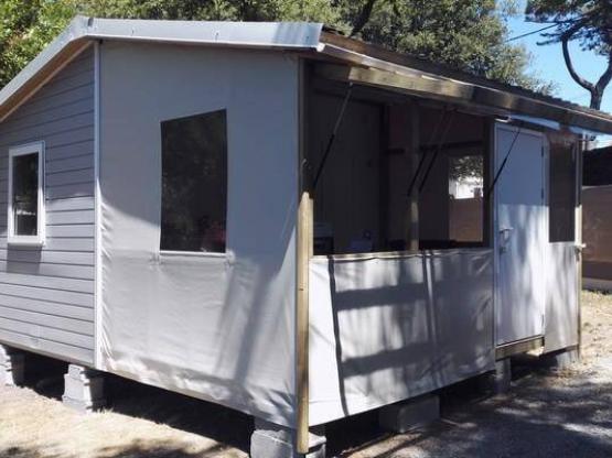 Bungalow semi-toilé ou Bungalow bois 2 chambres