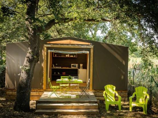 Lodge MAORI 17 m2 / 2 chambres (sans sanitaires privatifs)