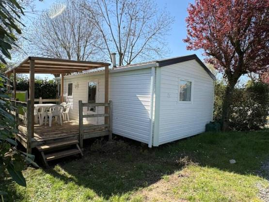 Mobilhome Lucky 26m² CONFORT - 2 chambres + terrasse couverte + TV