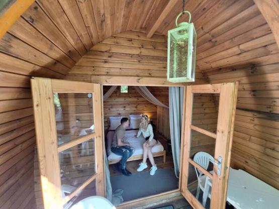 Cabane IGLOO (sans sanitaires privés)