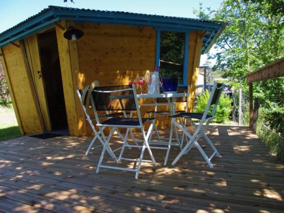 Cabane Robinson 15m² (1ch - 2 pers) + Terrasse 14m² + Côté rivière