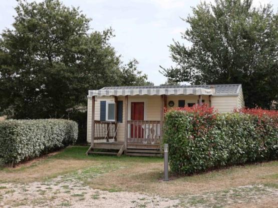 Stacaravan 2 slaapkamers 28m²