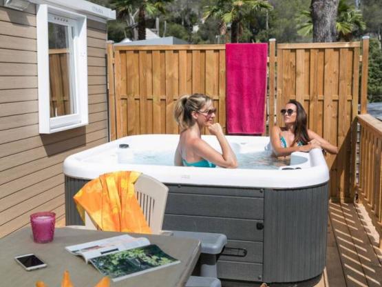 Cottage Zen Luxe - 2 chambres - climatisation, TV, spa