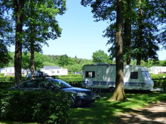 Forfait Confort (1 tente, caravane ou camping-car / 1 voiture / électricité 16A)