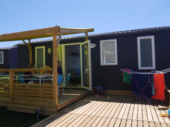 Stacaravan Confort 26m² (2 slaapkamers) + Clim + terras 10m²