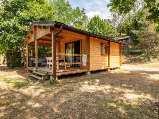 Chalet Privilège Green Cottage - 2 ch - TV - 25 m² - Confort + terrasse couverte 15m²