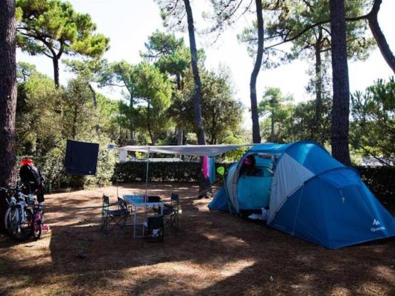Emplacement Tente (Parc La Mer / Les Pins)