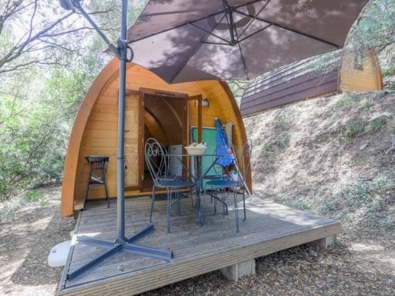 UNGEWOHNLICH CHALET (M/S)