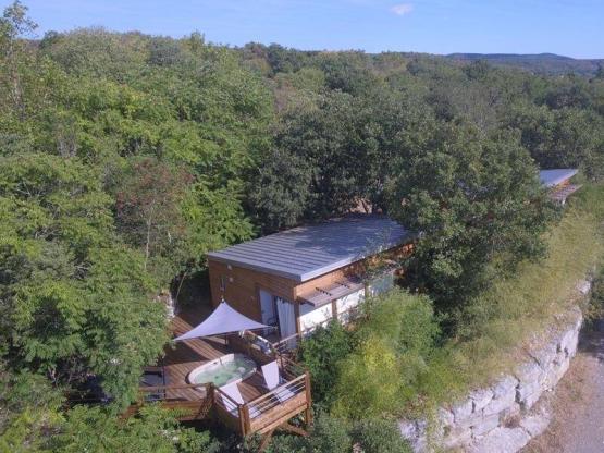 Chalet premium Les Suites des Défilés 2ch - CLIM + TV + LV + SPA + (SH)