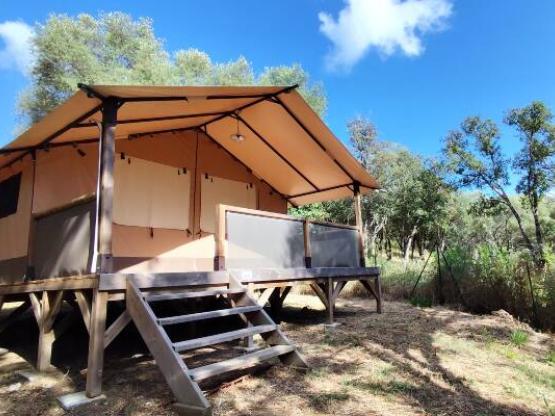 Tente Lodge VICTORIA - 2 chambres. 23 tentes (L01 à L21)