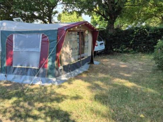 Emplacement CONFORT de 90 à 100m² avec électricité 6A