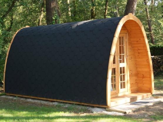 Pods 4 people without toilet blocks