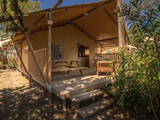 Tente Safari avec climatisation