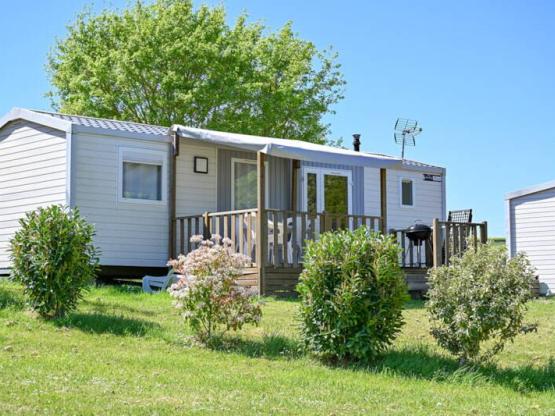 Mobil-home Corail 52m2 - 3ch , terrasse 1/2 couverte