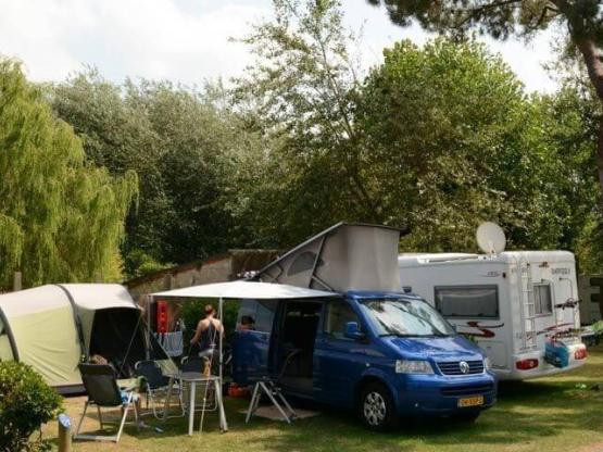 Emplacement avec électricité