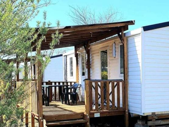 Mobilhome Confort Plus Climatisation TV 31 m² - 3 CH d