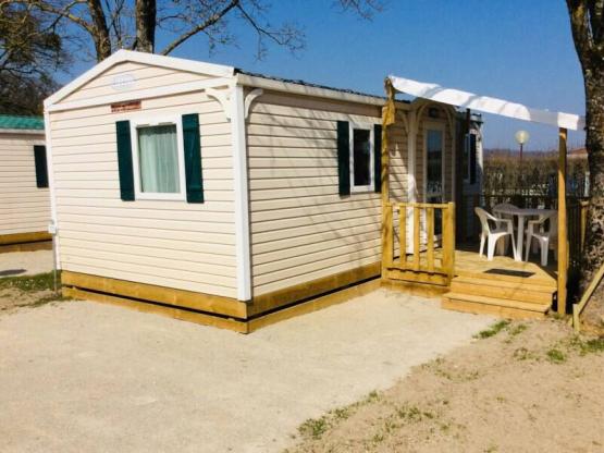 Mobilhome N°11 - 2 chambres - Terrasse