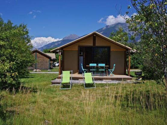 Cabane Hivernet Insolite Premium 3 Zimmer mit Sanitärausstattung