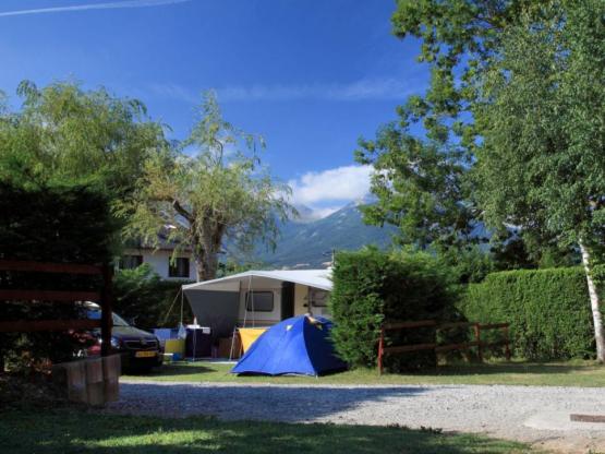 Forfait Confort (1 tente, caravane ou camping-car / 1 voiture / électricité 6A)