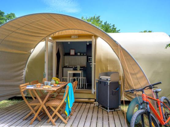 Coco Sweet 2 Zimmer  - ohne Sanitäranlagen + überdachte Terrasse