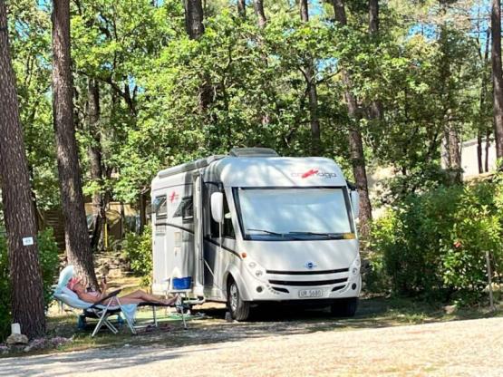 Emplacement 1 personne et électricité inclus