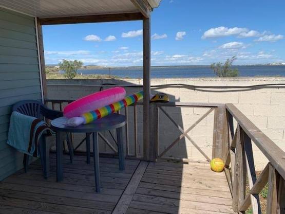 Mobil home vue étang