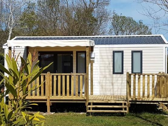 MOBIL HOME BAHIA 2 chambres 27m² + terrasse couverte, 2 chambres, coin séjour/cuisine, salle de bain + WC, TV comprise