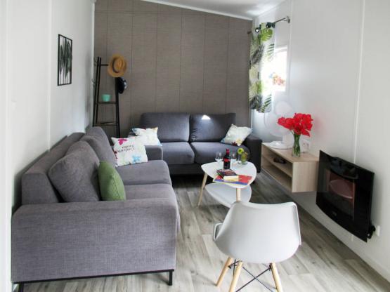 CHALET - 2 chambres - 1 salle de bain - COUNTRY LODGE avec TV - 35 m²-