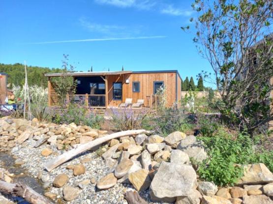 Mobilheim 3 Zimmer Premium 32m² + Terrasse 21m² + Klimaanlage+ TV + plancha