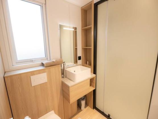 Cottage BALI DOUBLE PREMIUM 2 chambres + 1 module parental 3 salles de bain, jacuzzi