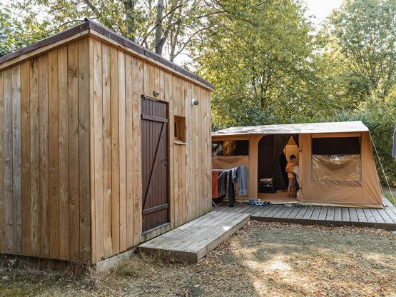 "Comfort Furnished Tent" 3 bedrooms
