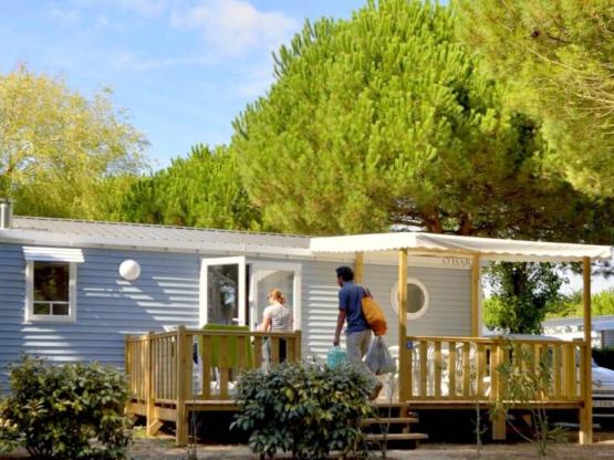 Mobile home Comfort 27.5m² (2 bedrooms) + half covered terrace + TV