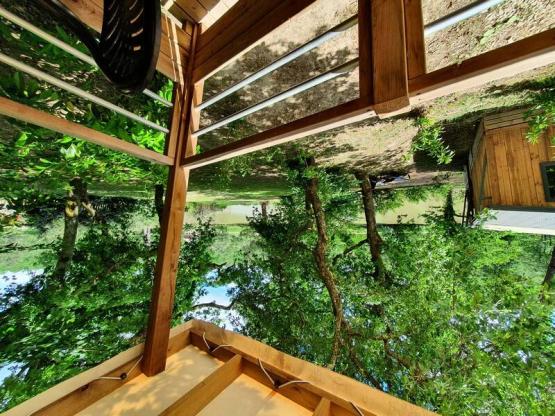 Cottage Premium Lodge vue etang, TV,  climatisation, terrasse couverte