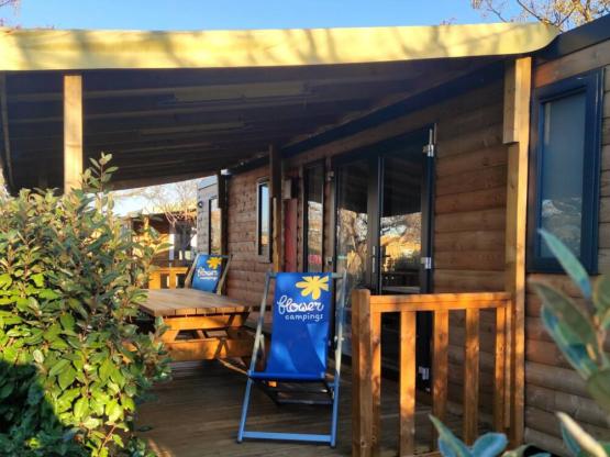 Cottage Premium 40m² (4 ch) - 2 SDB + 2WC + clim + LV + terrasse couverte + linge de maison