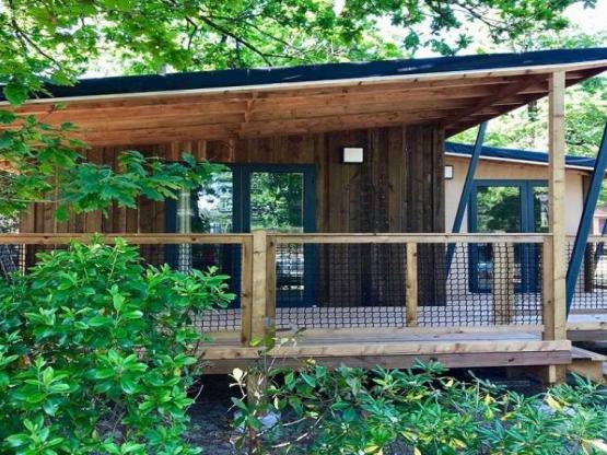 Ecolodge PREMIUM 3 Zimmer - 1 Badezimmer und Halb überdeckt  Terrasse - 56 m²