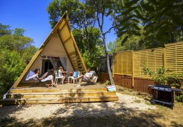 YELLOH! VILLAGE - CAMPING LES CASCADES
