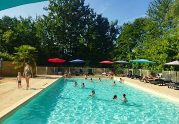 Camping Les Rives du lac Cantalès