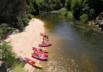 Camping Les Eaux Vives