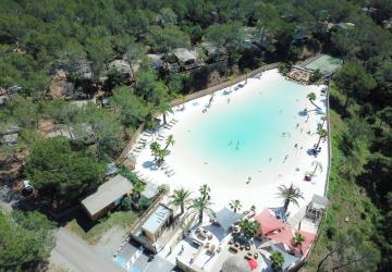 CAMPING LA PIERRE VERTE