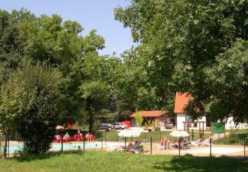 Camping La Croix d'Arles