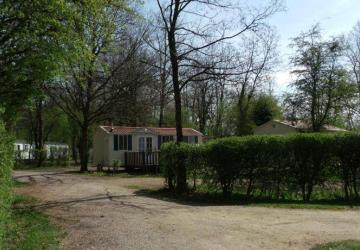 Camping La Croix d'Arles