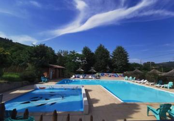 CAMPING ISERAND CALME et NATURE***