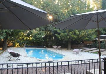 Hôtel de Plein Air Suze Luxe Nature