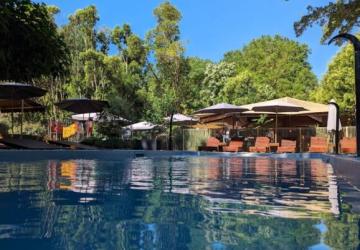 Hôtel de Plein Air Suze Luxe Nature