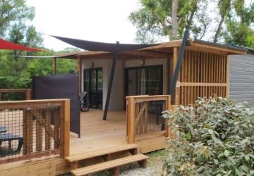 Flower Camping La Rivière