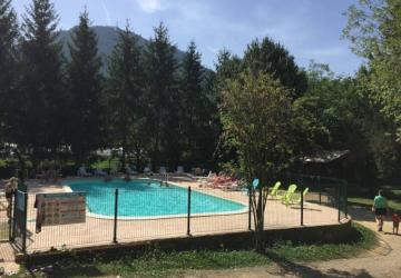 Camping Les CERISIERS - Hôtel le Vallon