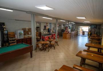 Camping des Grottes****