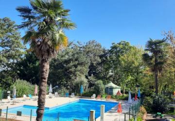 Le Domaine du CASTEX - Camping & Hébergement